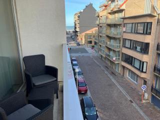New Haven 402 met zijdelings zeezicht in Nieuwpoort-Bad - Nieuwpoort - 0