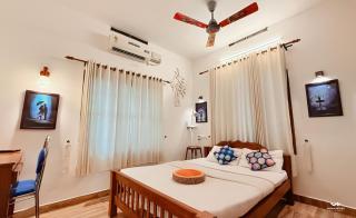Peter's Inn - Kochi - 5