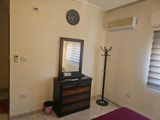 شقة مفروشة في طبربور 3 غرف نوم - Amman - 9