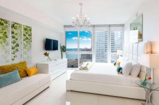 MVR - Sky-High Style in Brickell - 6