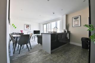 Just Stay Wales - 1 Bed Marina View Apartment - Swansea - 2