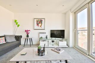 Just Stay Wales - 1 Bed Marina View Apartment - Swansea - 3