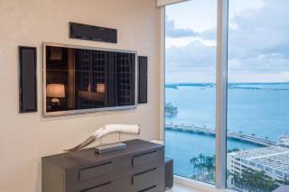 MVR - Oceanfront Corner Balcony Luxe SPA - 6