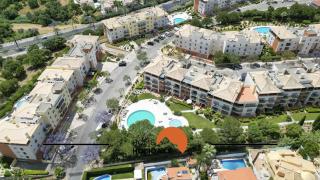 #327 Corcovada 43 Vista Piscina by Home Holidays - 2