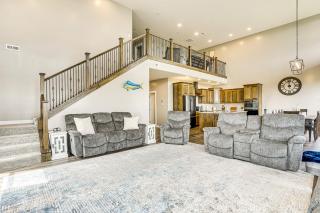 2 Mi to Lewis and Clark Lake Spacious Getaway - - 9