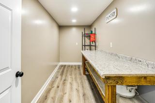 2 Mi to Lewis and Clark Lake Spacious Getaway - 2