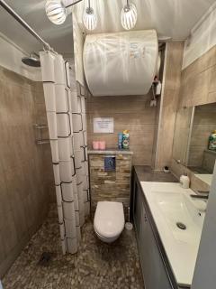 Studio cosy climatisé vue sur port - 7