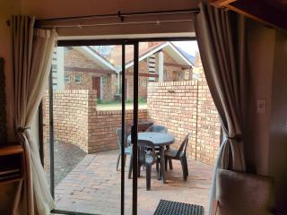 The Loft Getaway - Clarens - 2