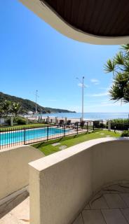 Apartamento 4 Suites Bombas Pe na Areia - 2