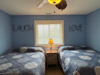 Put-in-Bay Waterfront Condo #206 - Put-in-Bay - 6