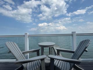 Put-in-Bay Waterfront Condo #206 - Put-in-Bay - 1