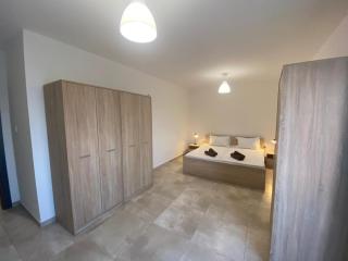 Cozy Msida Penthouse - Tal-Ħriereb - 4