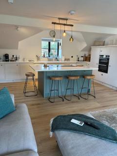 The Coach House, Barrells Court - Ullenhall - 4