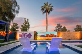 4 Br-Sleeps 10-Heated Private Pool-Fire Pit-Games - Phoenix - 0