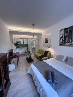 Lisbon charm - 8