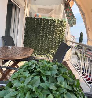 Arian Modern & Relax Apartment - Nea Kalikratia - 3