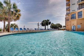 Gorgeous Oceanfront Suite! 1Br Condo, Dog friendly! 706 - Myrtle Beach - 1