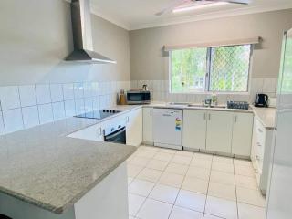 The Palms! AC 3 bedroom comfort - Palmerston - 7