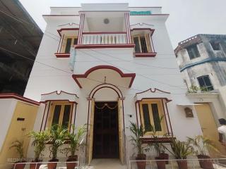 ROAMERS INN Backpackers Hostel - Calcutá - 0