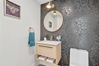 MVR - Grove-s Best Stay Near Everything You Want - 2