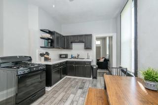 Chic Modern Gem with Style - Cincinnati - 7