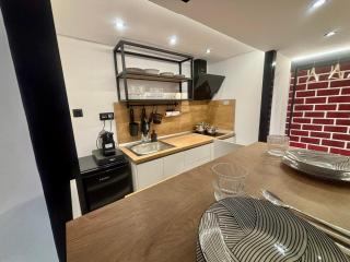 Astera Luxury Loft - Ofrínion - 9