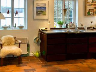 Historic House With Beautiful View On South Funen - Fjællebroen - 5