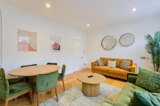 Bright 2 Bed in Central London - 9