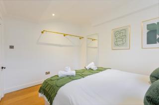 Bright 2 Bed in Central London - 2