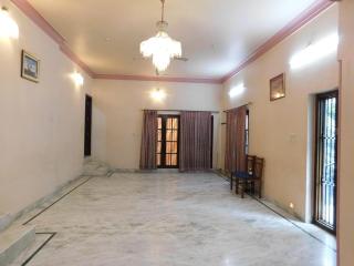 Shreyas Villa Spacious 5BHK Retreat - Bangalore - 2