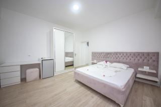 2E Villa & Homestay - Ksamil - 9