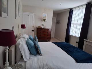 The Courtyard Mews - Penzance - 6