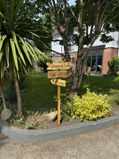 Savannah Lodge - Stylish Coastal Escape - Free Parking - WiFi - Bournemouth - 8