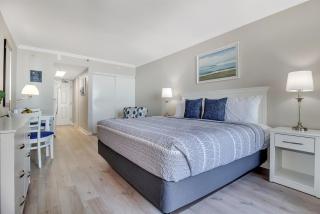 Oceanfront Studio with Full Kitche, Dogs Ok! 622 - Myrtle Beach - 6