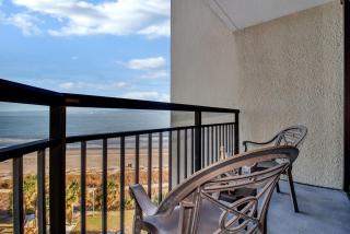 Oceanfront Studio with Full Kitche, Dogs Ok! 622 - Myrtle Beach - 1