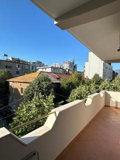 Sunset apartment - Tirana - 6