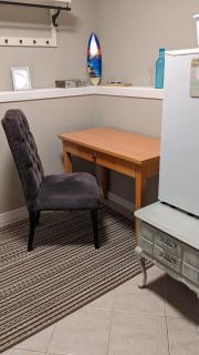 Private SweetSuite 1 Bdrm Bathroom mini-kitchen - Kamloops - 3