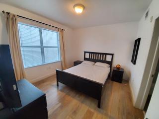 1 Bed on Collins Av close to Beach - 1