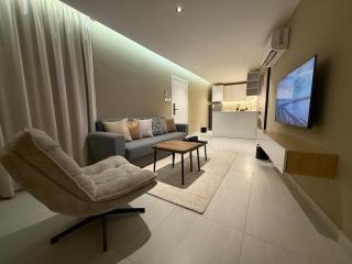Luxury Stay in Al Sulaymaniyah, Private Entrance - Riad - 8