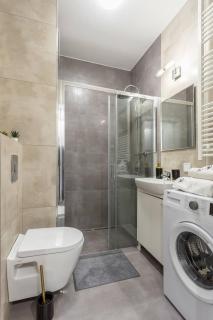 City Center Apartments - Metro 250m - Old Town - Private Underground Parking - 1