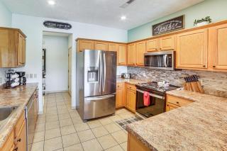 Pool and Lake Access Cozy Nest in Branson West - Branson West - 5