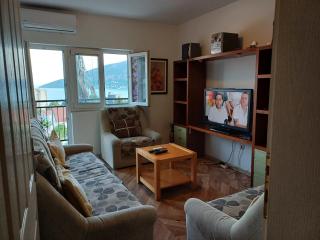 Apartman Luca - Igalo - 9