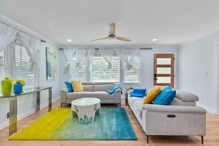 Bright Stylish Tranquil Hideaway with Cozy Porch Swing - Atlanta - 3
