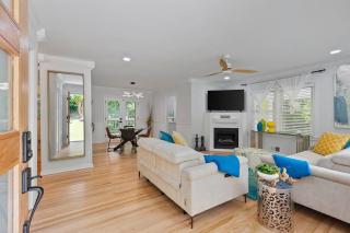 Bright Stylish Tranquil Hideaway with Cozy Porch Swing - Atlanta - 1