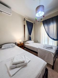Central Beach Apartment - Nea Kallikratia - 5