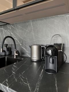 RG Aisa Apartment - 4