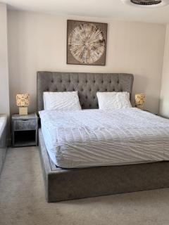 20 Starling Crescent, Kings Reach - Langley Marish - 5