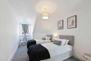 Modern town centre apartment - Bishops Stortford - 0