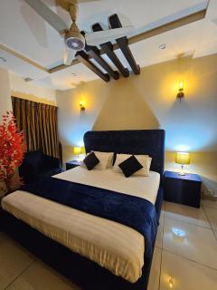 Serenity Suite 2 BHK LHR - 4