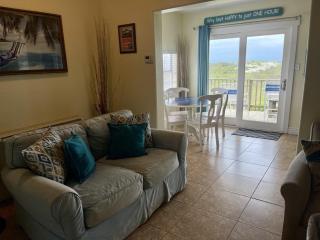 Beachgate Condo Suites and Hotel 121 condo - 7